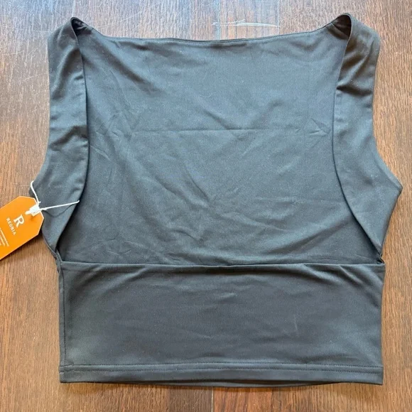 NWT reoria medium backless crop  tank top size medium - Picture 5 of 7